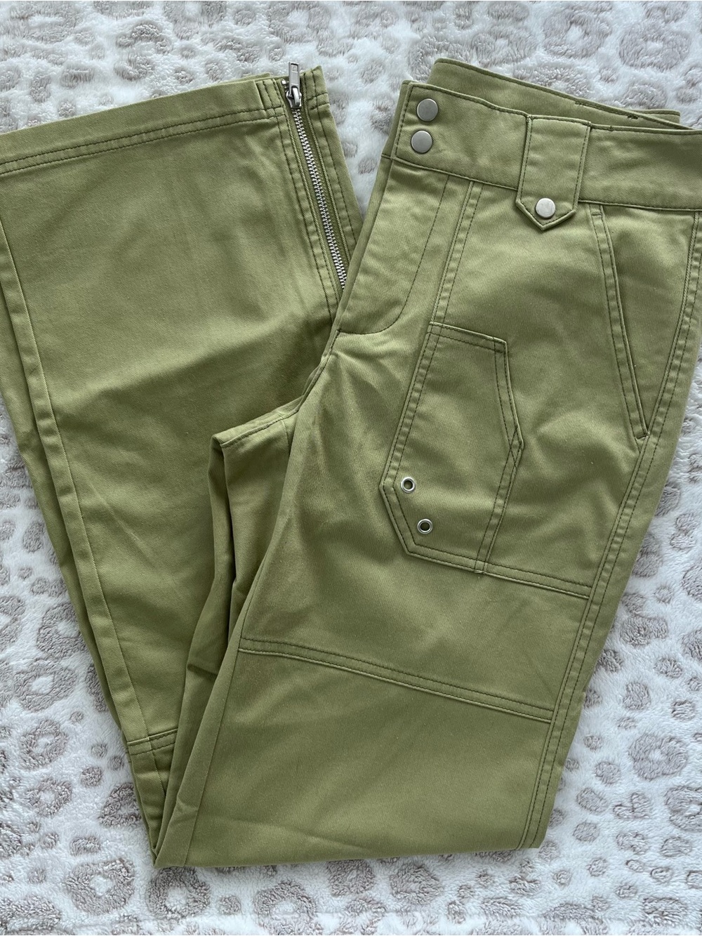 Urban Outfitters Olive Green Straight-Leg Utility Pants